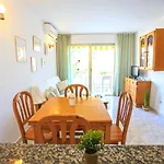 Litoral Costa Dorada - Colibri Only Families Apartment