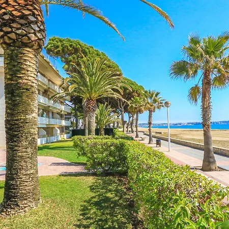 Litoral Costa Dorada - Colibri Only Families Apartment *